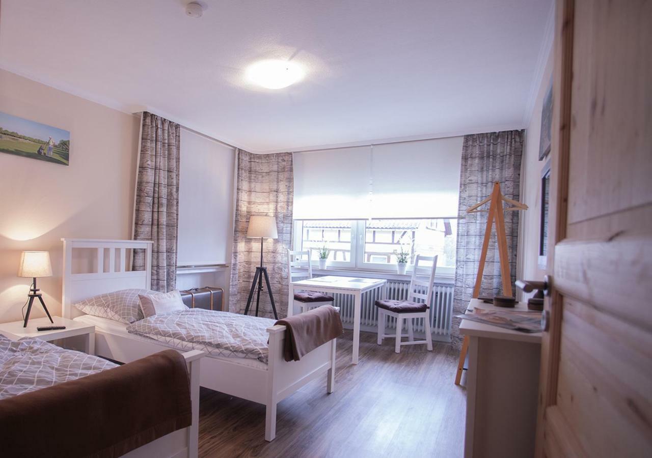 B&B Waldsolms Екстериор снимка